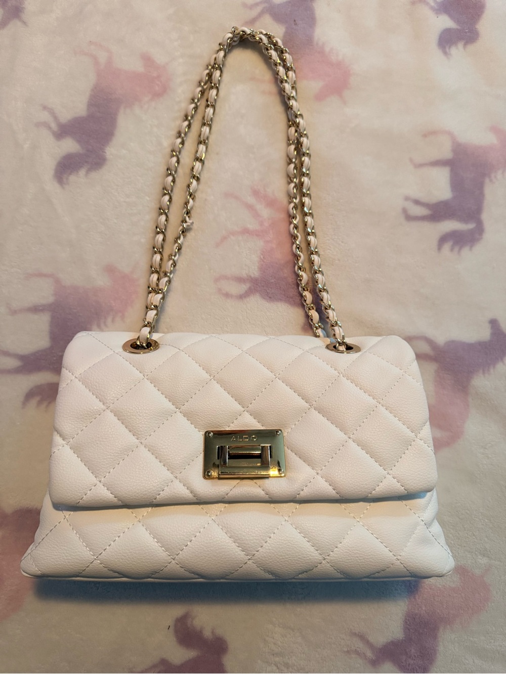Aldo White Shoulder Bag with Gold Chain